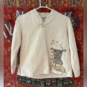 Women’s Fitted Cream Embroidered Mandarin Collar Top Kitty Cat Cute Cotton